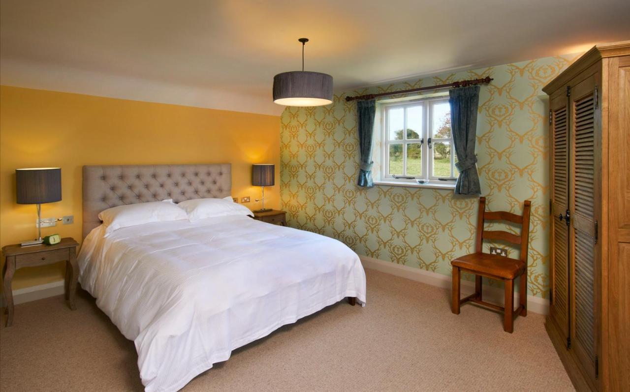 The Museum Inn Farnham  Exterior photo